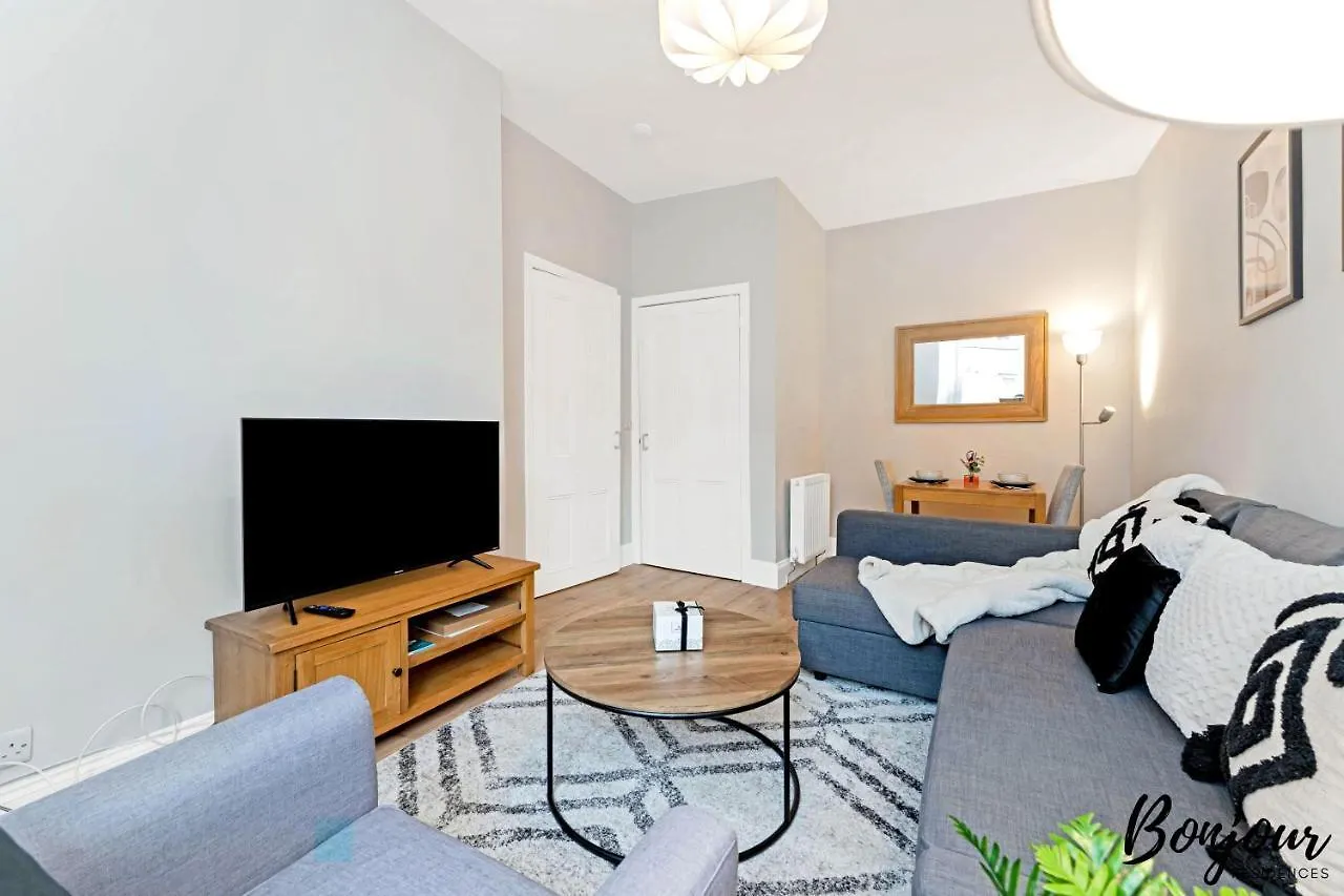 Mabillon Suite - Gorgeous-Haymarket, City Centre-Free Parking By Bonjour Residences Edinburgh